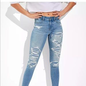 American Eagle Cropped Jeans